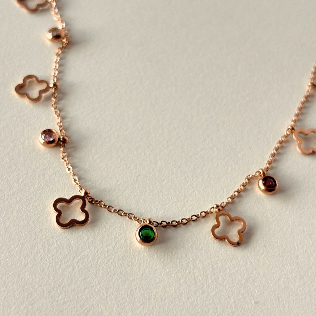 Pushp Tara Charm Necklace