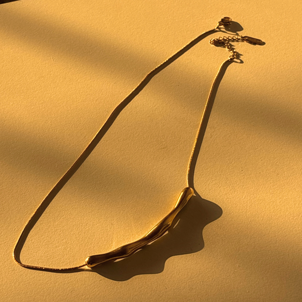 Asymmetric Necklace