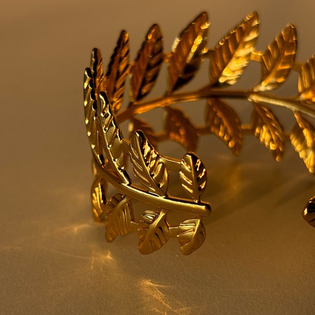 Vana Leaf Cuff