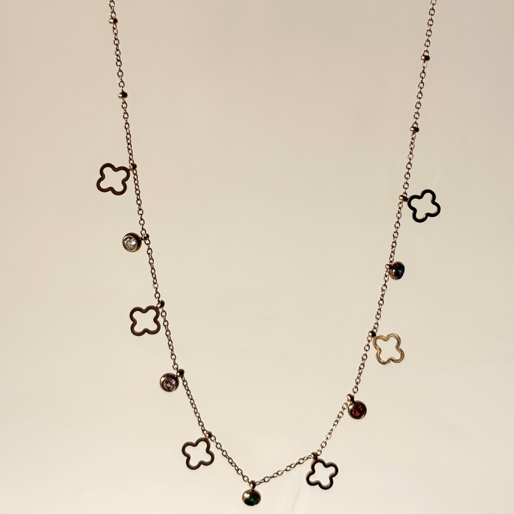 Pushp Tara Charm Necklace