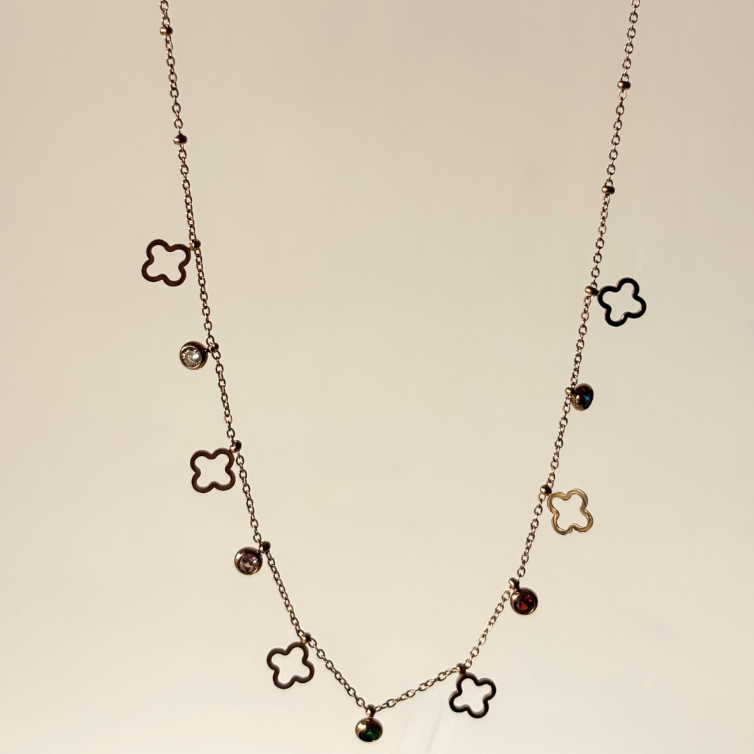 Pushp Tara Charm Necklace